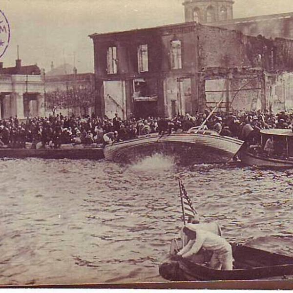  A boat overturns in the chaos, Smyrna 1922.